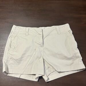 Vineyard Vines Women's Cream High Waist Shorts